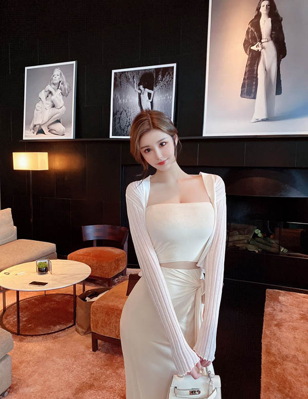 东京外围女经纪人